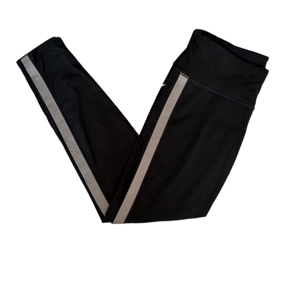 Athleta Pants - Athlete leggings size Small black and gray